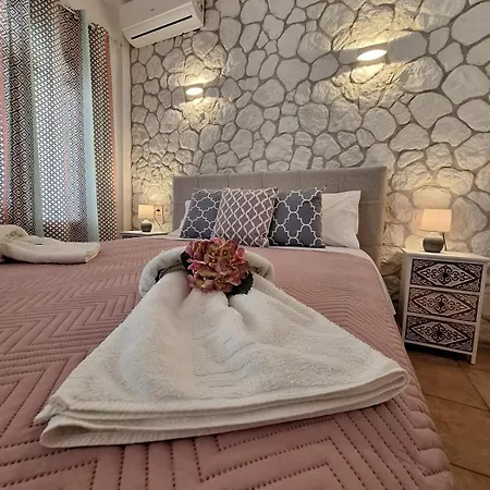 Kiki's Apartment