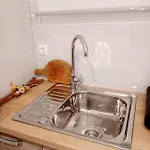 Kiki's برباتي